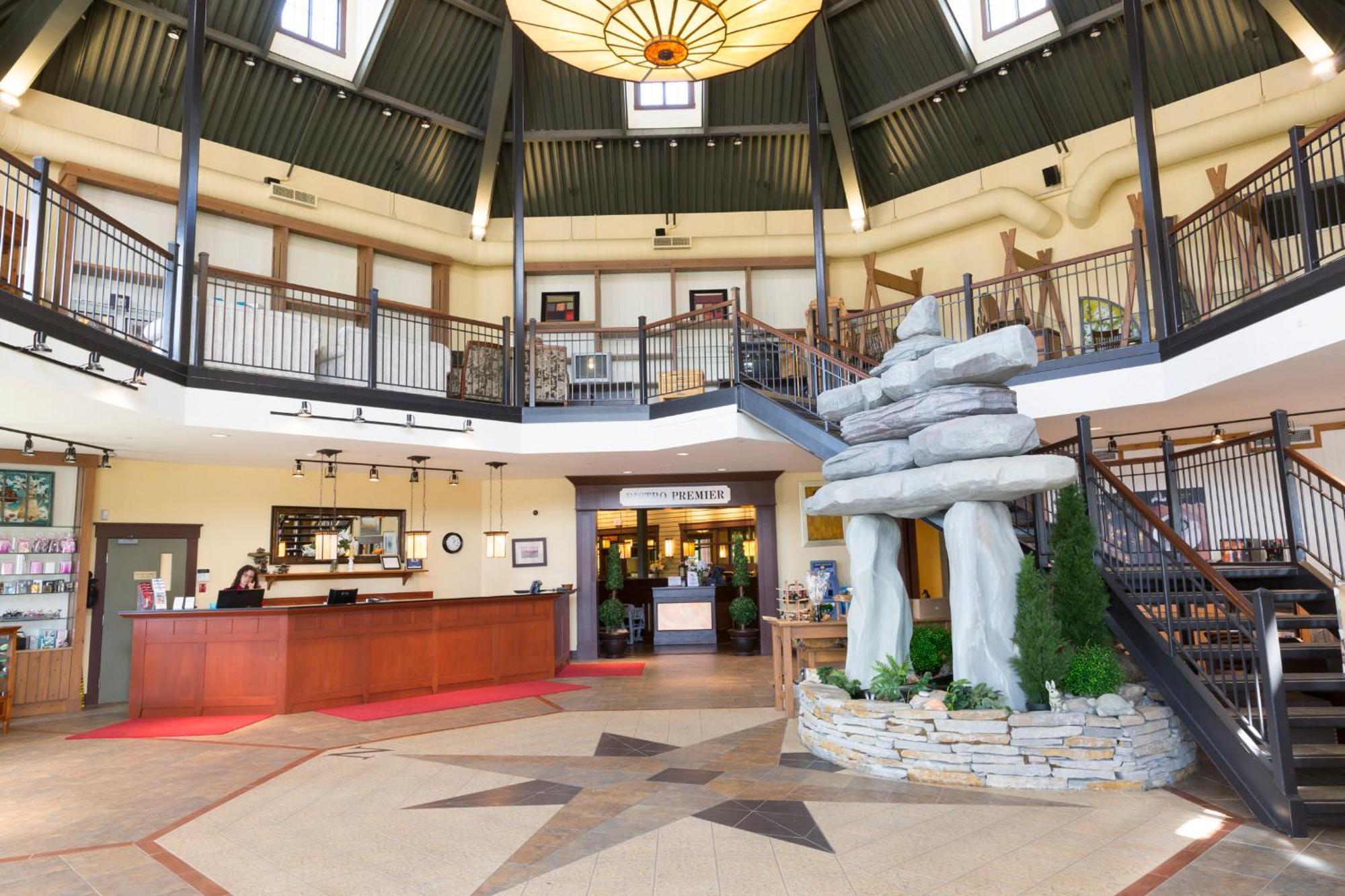 Hotel St-Bernard Saint-Bernard-de-Lacolle Extérieur photo